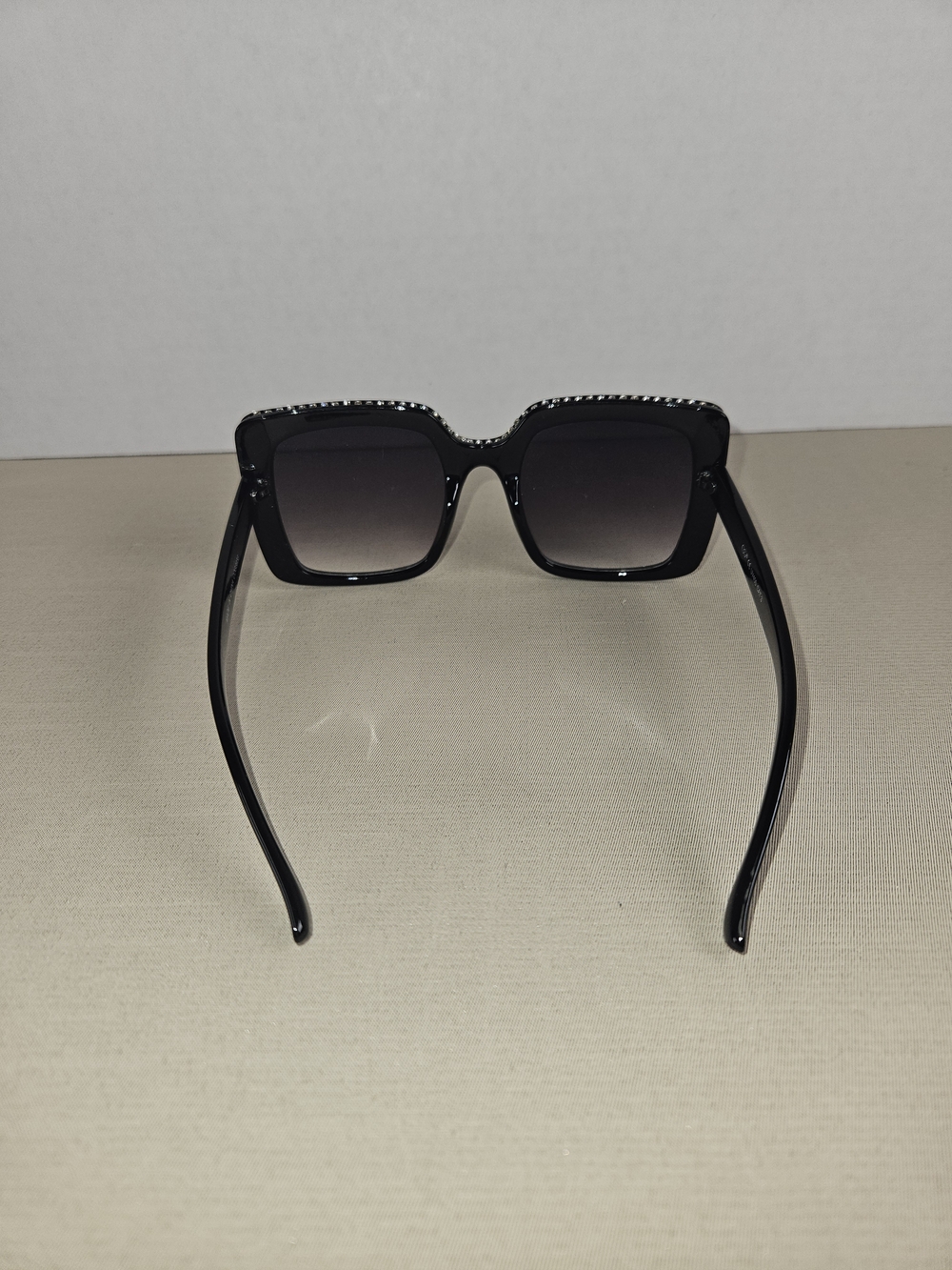 Black Oversized Square Women's Sunglasses - Picture 5 of 11